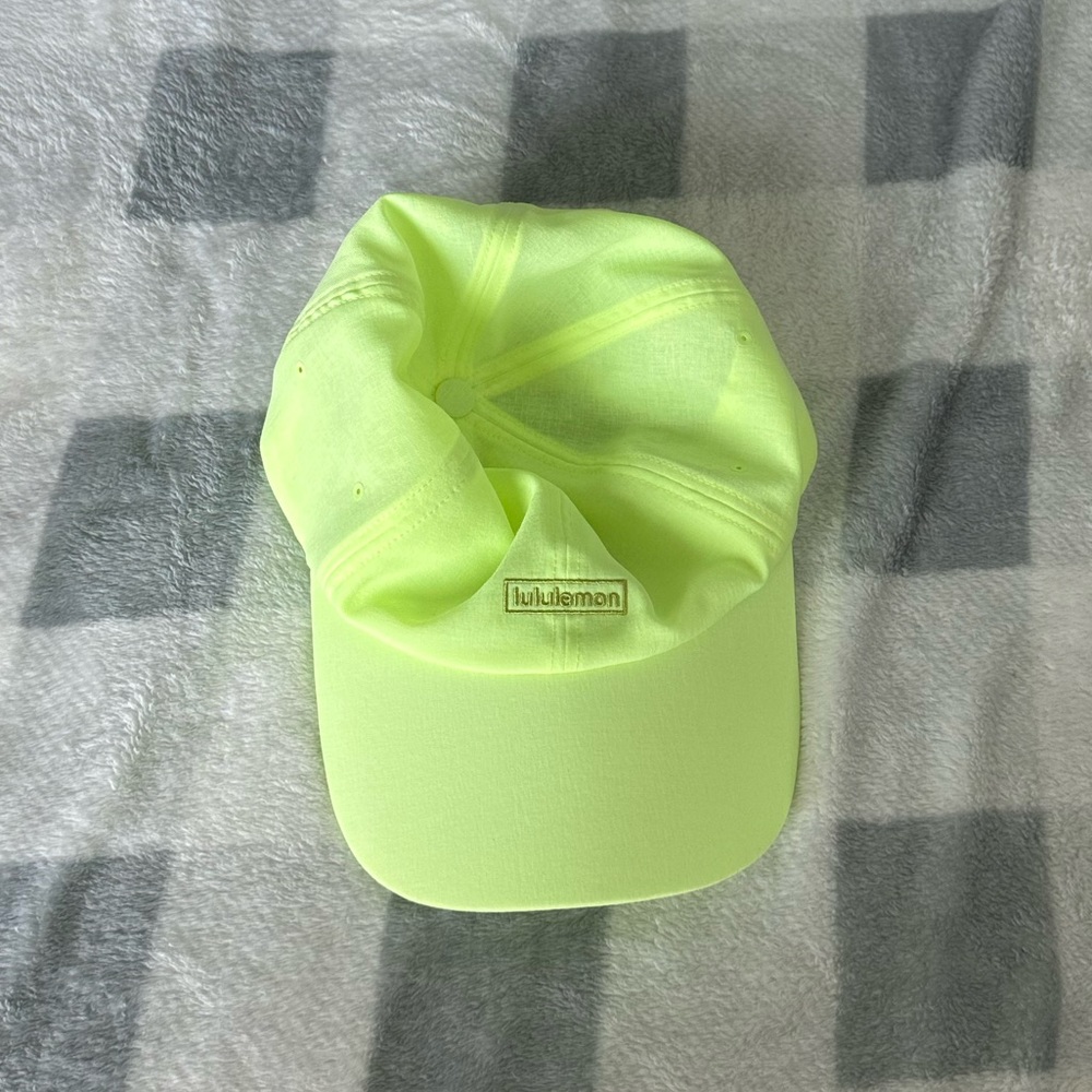 Lululemon hat